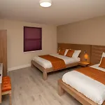 Eagle Hotel Luton Airport